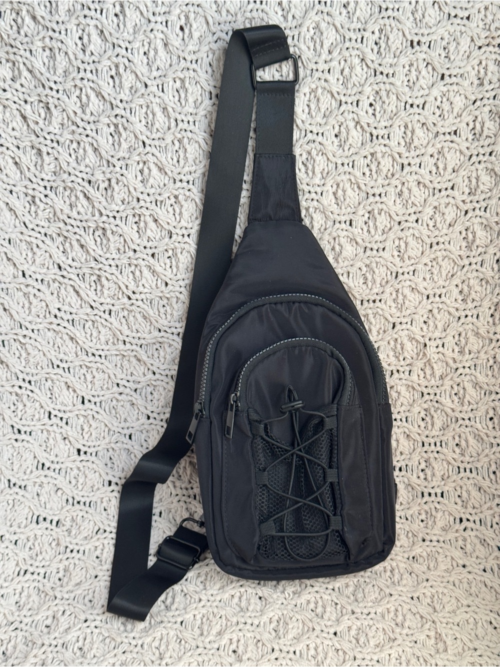 ARDENE Black Utility Sling Crossbody Bag w/ Bungee Pocket